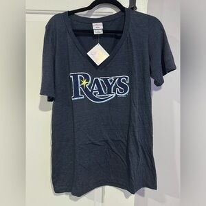 NWT Women's Rays V-Neck